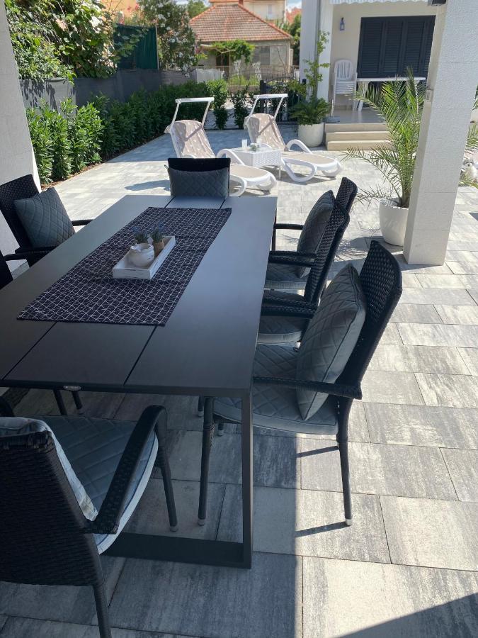 Breitling Apartments With Pool Biograd Na Moru Extérieur photo